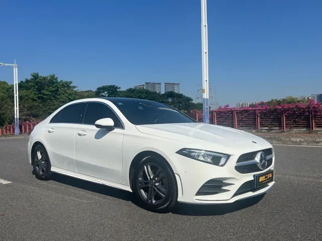 Mercedes-Benz A-Class — Фото автомобиля 2