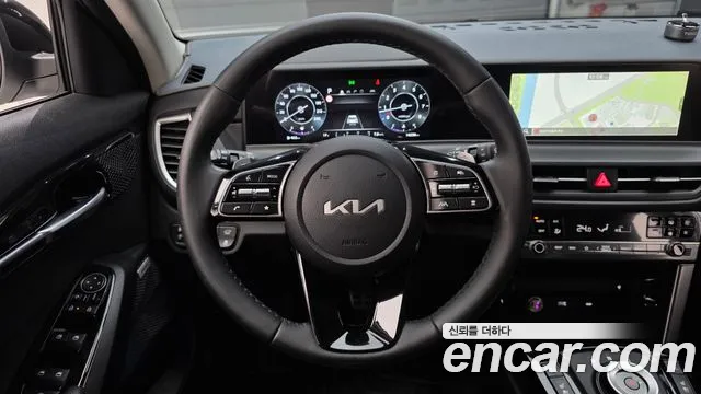Kia Seltos — Фото автомобиля 16