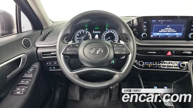 Hyundai Sonata — Фото автомобиля 14