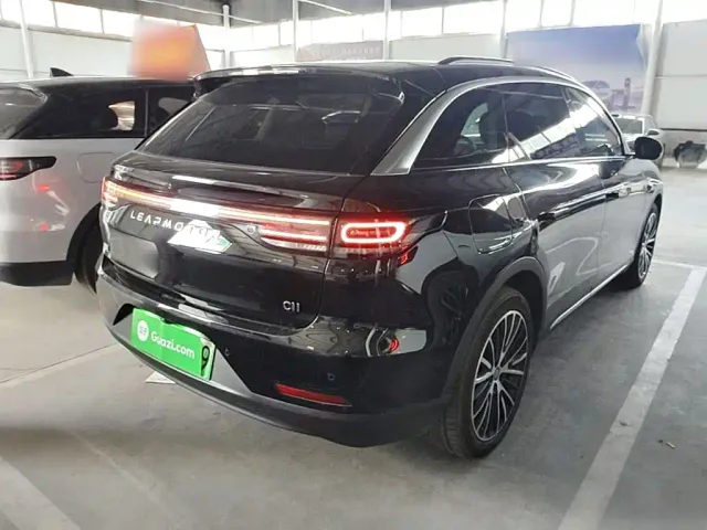 Leapmotor C11 — Фото автомобиля 6