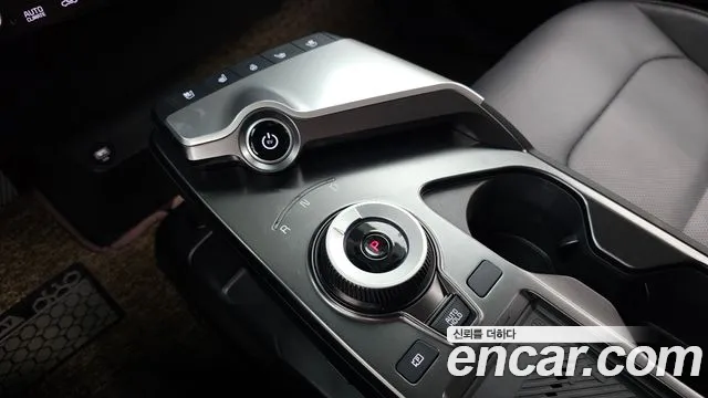 Kia EV6 — Фото автомобиля 9
