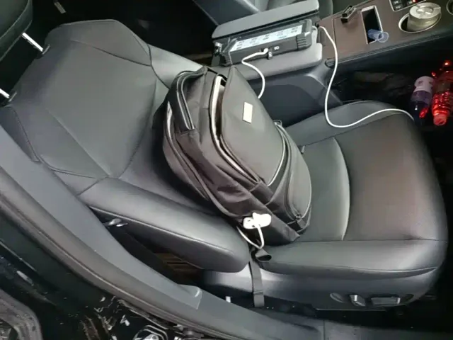 Toyota Granvia — Фото автомобиля 24