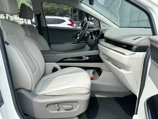 Hyundai Custo — Фото автомобиля 11