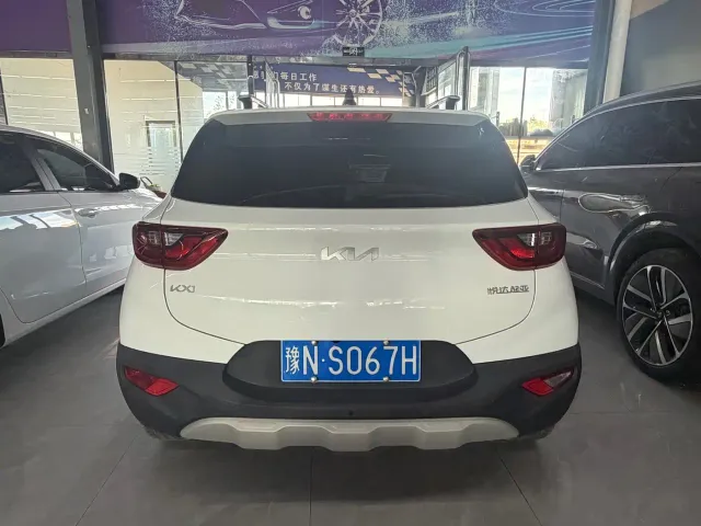 Kia KX1 — Фото автомобиля 5