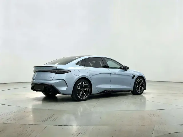 BYD Seal — Фото автомобиля 8