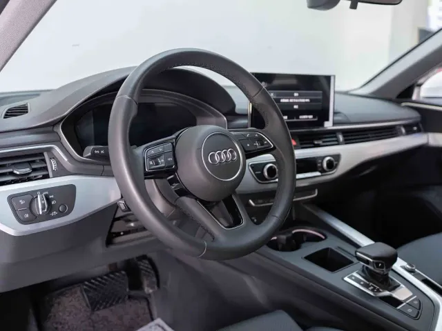Audi A4L — Фото автомобиля 10