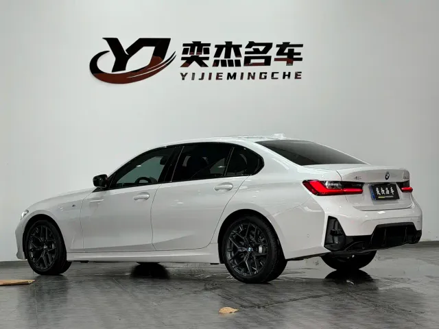 BMW 3 Series — Фото автомобиля 9