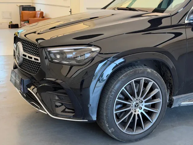 Mercedes-Benz GLE-Class — Фото автомобиля 8