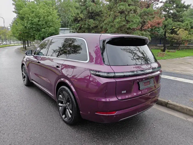 Li Auto L9 — Фото автомобиля 5