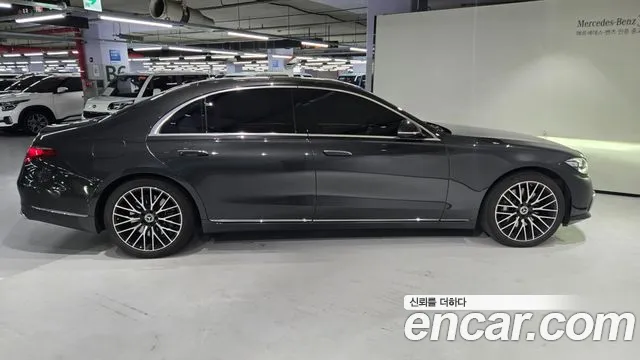 Mercedes-Benz S-Class W223 — Фото автомобиля 9
