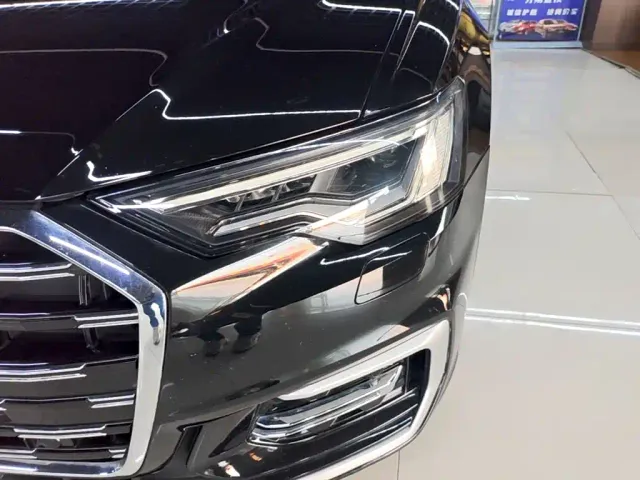 Audi A6L — Фото автомобиля 23