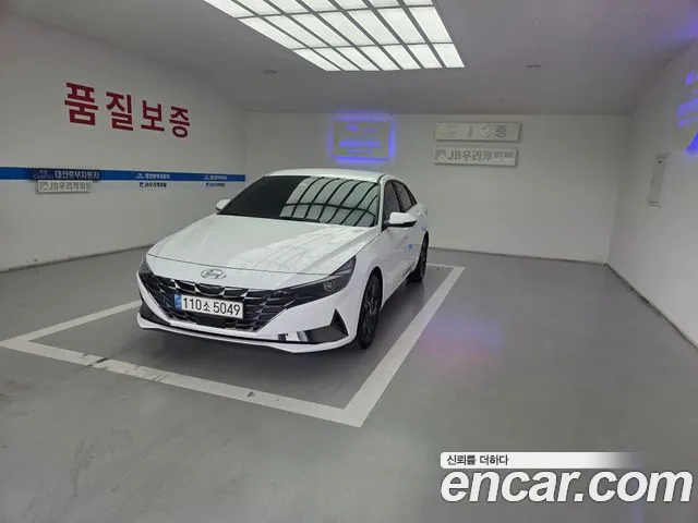 Hyundai AVANTE Новый Avante (CN7) — Фото автомобиля 2