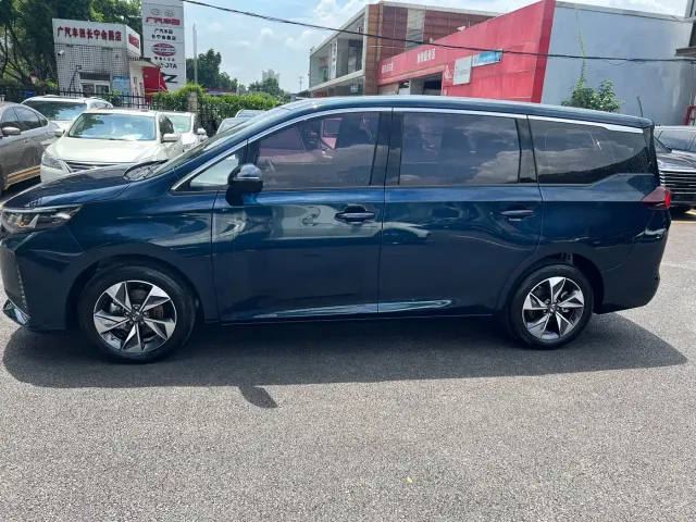 GAC Trumpchi M6 — Фото автомобиля 4