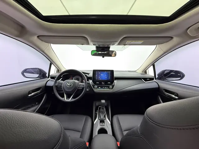Toyota Corolla — Фото автомобиля 10