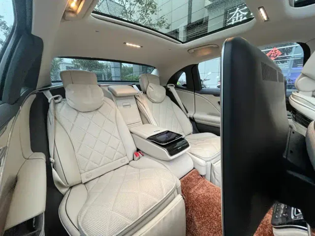 Mercedes-Benz Maybach S-Class — Фото автомобиля 23