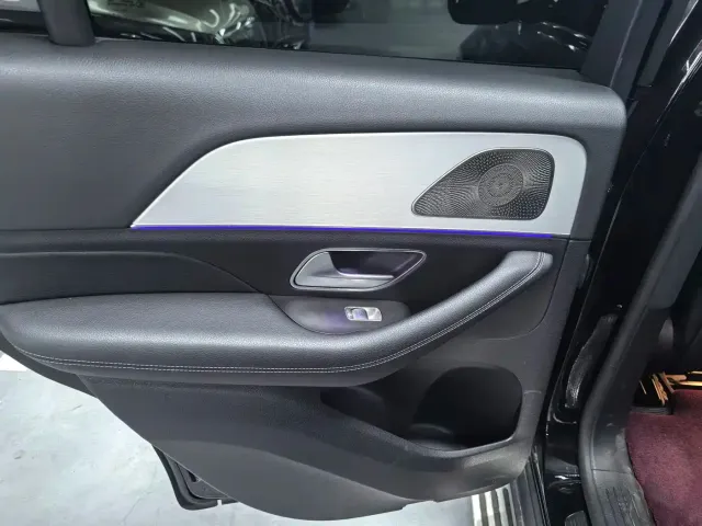 Mercedes-Benz GLE-Class — Фото автомобиля 7