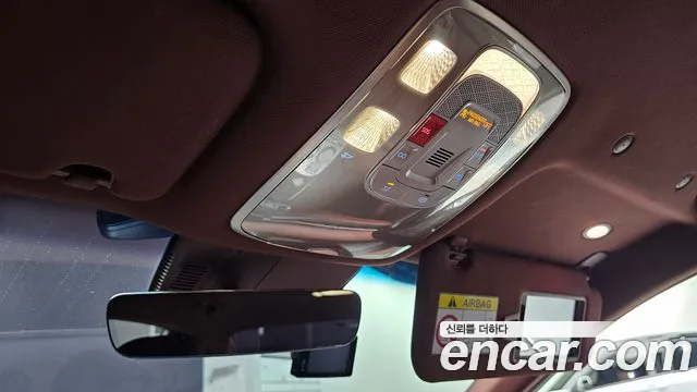 Genesis G90 Бензин 3.5 турбо AWD — Фото автомобиля 28