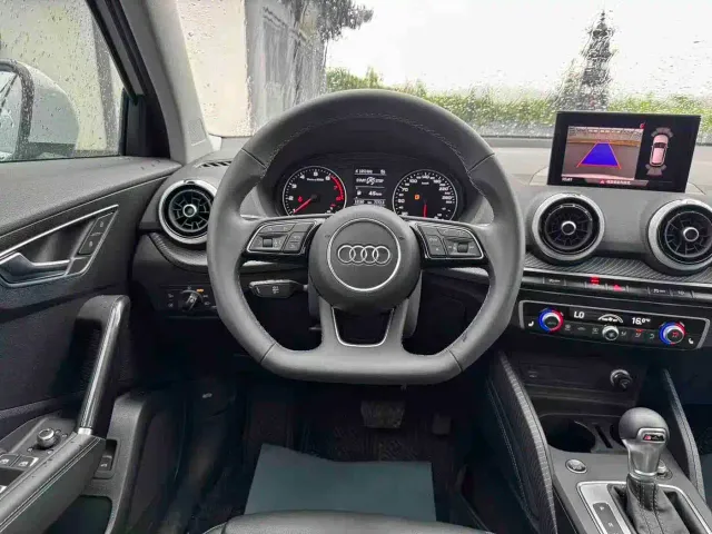 Audi Q2L — Фото автомобиля 15