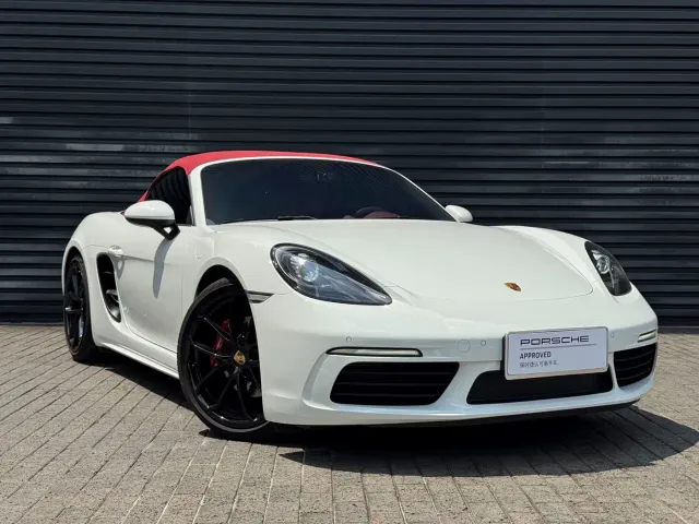 Porsche 718 — Фото автомобиля 4