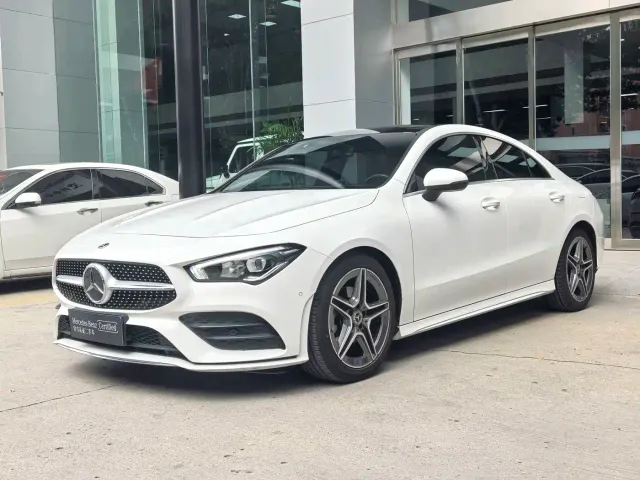 Фотография автомобиля — Mercedes-Benz CLA-Class