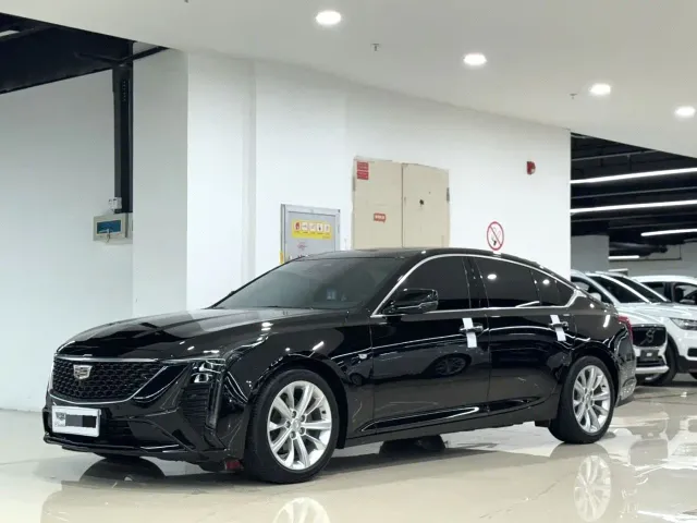 Фотография автомобиля — Cadillac CT5