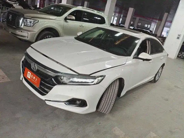 Фотография автомобиля — Honda Accord