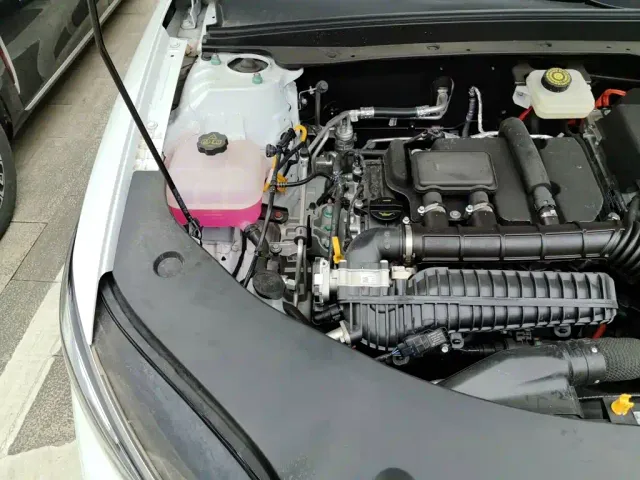 BYD Qin PLUS — Фото автомобиля 21