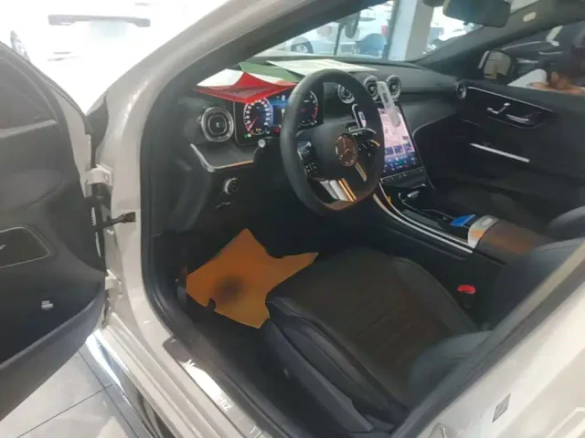 Mercedes-Benz C-Class — Фото автомобиля 15