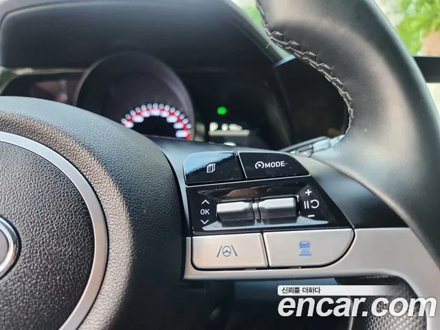 Hyundai AVANTE Avante (CN7) — Фото автомобиля 16