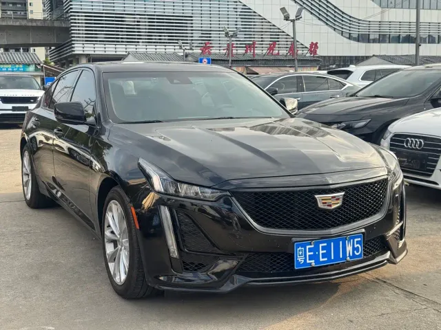 Cadillac CT5 — Фото автомобиля 2