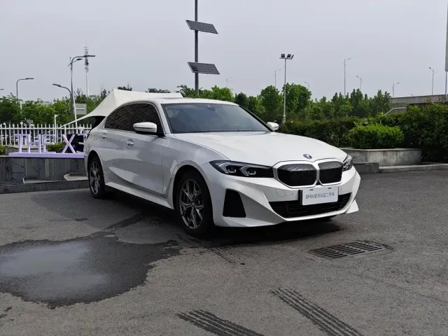 BMW i3 — Фото автомобиля 3