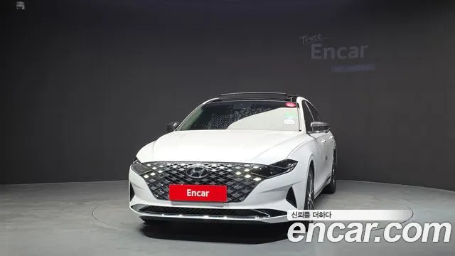 Hyundai Grandeur Новый Grandeur IG — Фото автомобиля 3