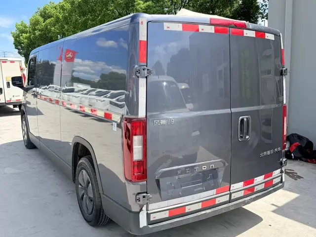 Foton Fengjing i7 — Фото автомобиля 6