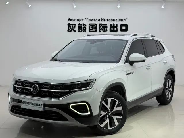 Фотография автомобиля — Volkswagen Tayron