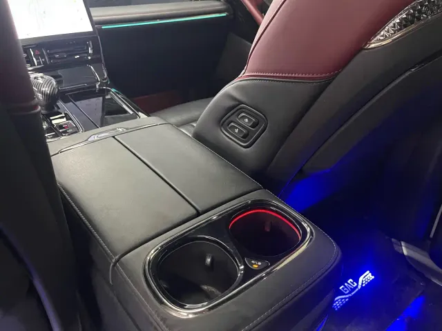 GAC Trumpchi M8 — Фото автомобиля 14