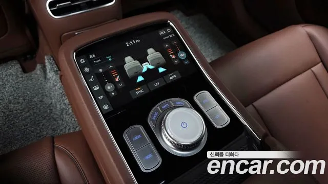 Genesis G90 Бензин 3.5 турбо AWD — Фото автомобиля 18