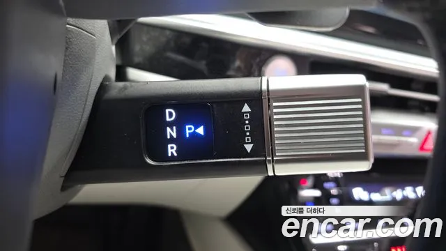 Hyundai Grandeur GN7 — Фото автомобиля 9