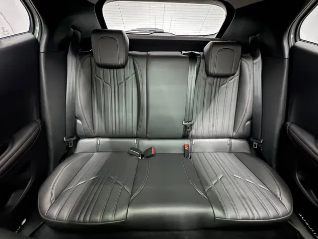 Peugeot 2008 — Фото автомобиля 11