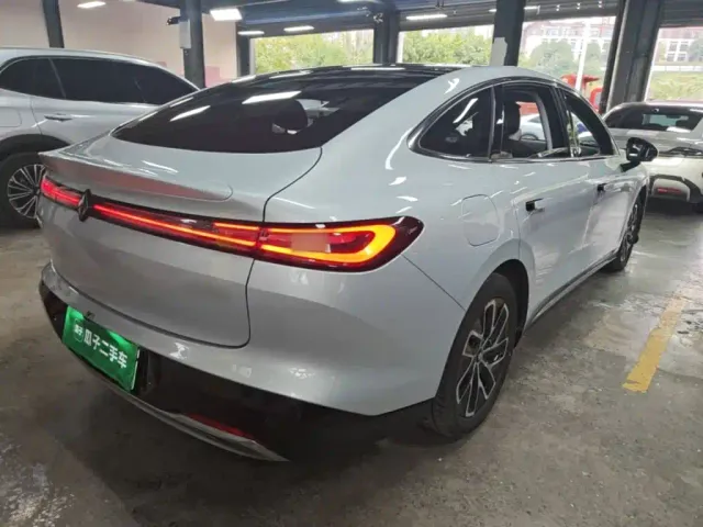 Baojun Xiangjing — Фото автомобиля 6