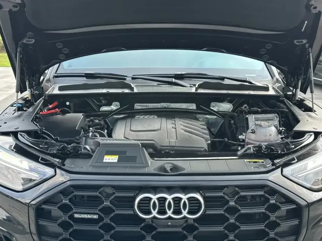 Audi Q5L — Фото автомобиля 24