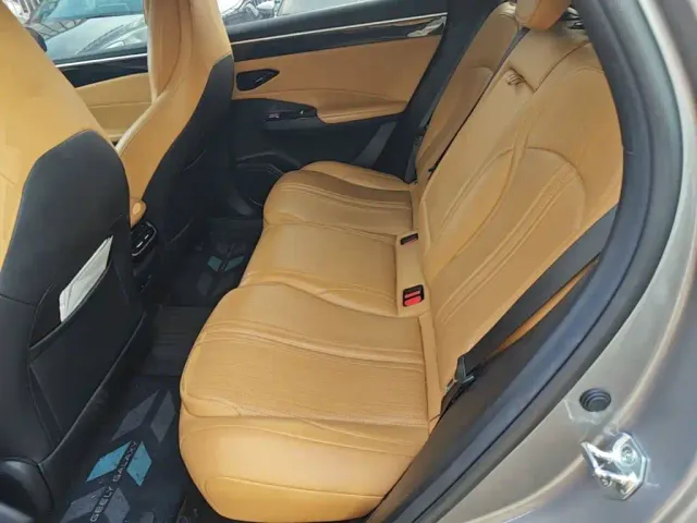 Geely Galaxy L7 — Фото автомобиля 16