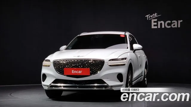 Genesis GV70 2.5T Бензин 2WD — Фото автомобиля 3
