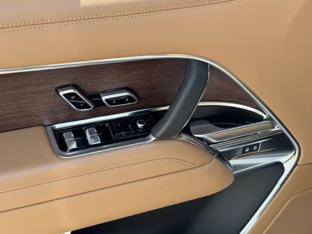 Land Rover Range Rover — Фото автомобиля 10