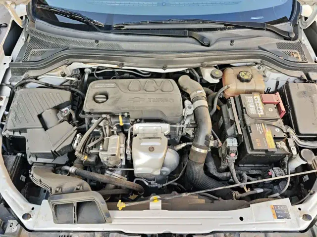 Chevrolet Monza — Фото автомобиля 19