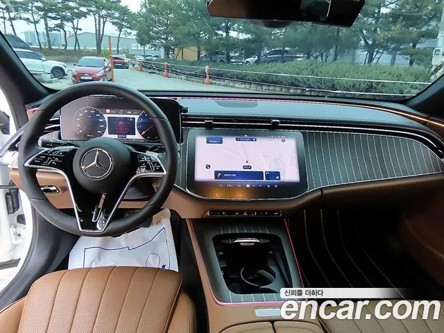 Mercedes-Benz E-Class W214 — Фото автомобиля 7