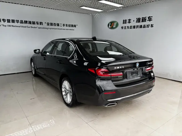 BMW 5 Series — Фото автомобиля 7