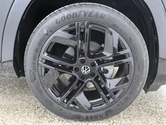 Volkswagen Teramont — Фото автомобиля 11