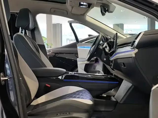 Volkswagen ID.6 Crozz — Фото автомобиля 12