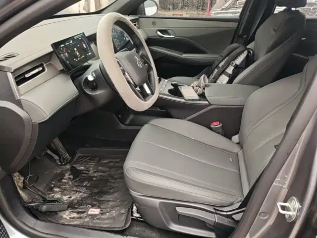 BYD Qin PLUS — Фото автомобиля 14