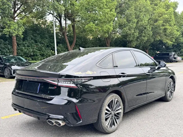 Chery Arrizo 8 — Фото автомобиля 7